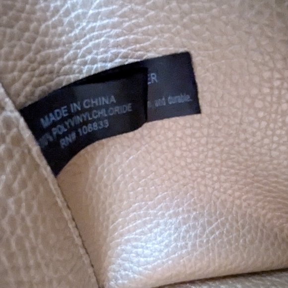 Faux Leather Kenneth Cole Reaction Tote Purse - Picture 5 of 8